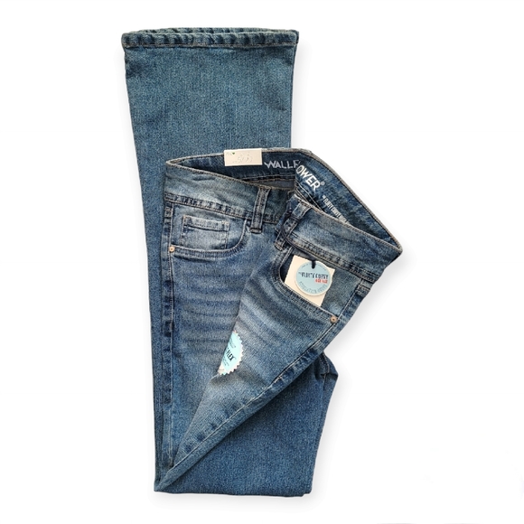 Wallflower Jeans Juniors 527 Curvy High Rise Flare Jeans By